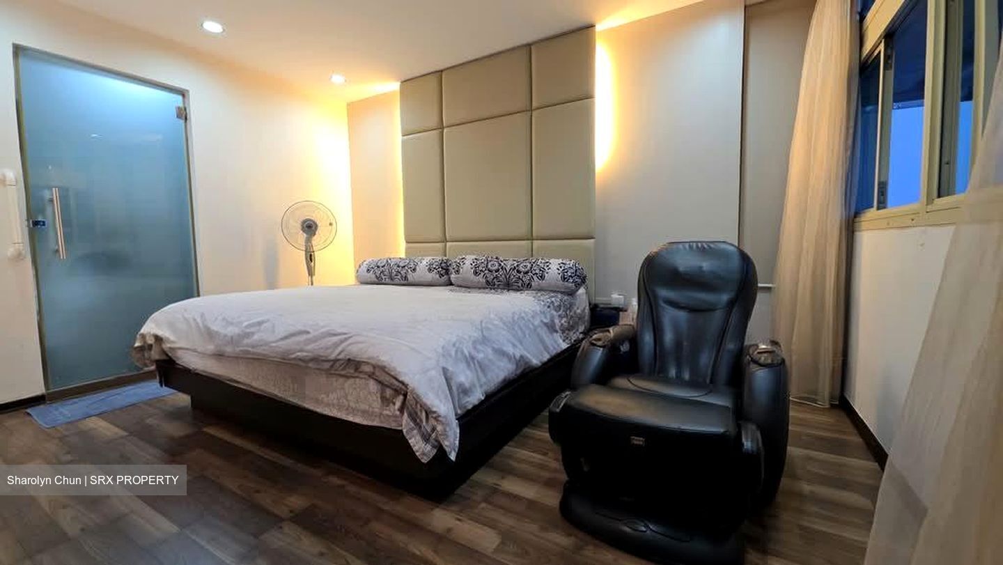 Blk 114 Edgefield Plains (Punggol), HDB Executive #568072821